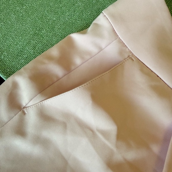 Express High Rise Tailored Shorts Blush Pink Size 10 - Picture 4 of 13